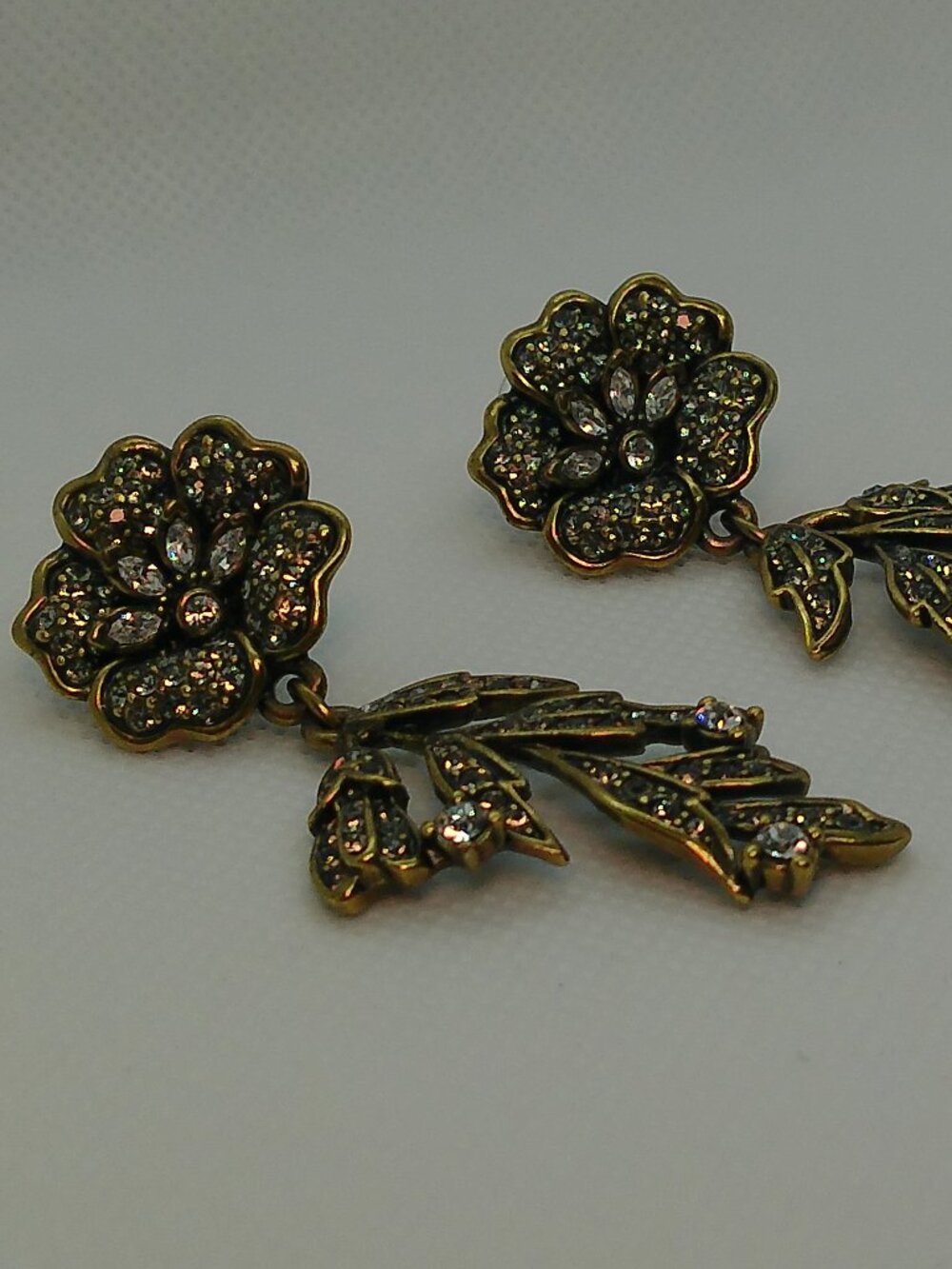 Earings HEIDI DAUS Rose Crystal Earrings